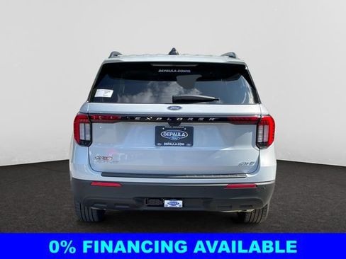 New 2025 Ford Explorer Active image 4