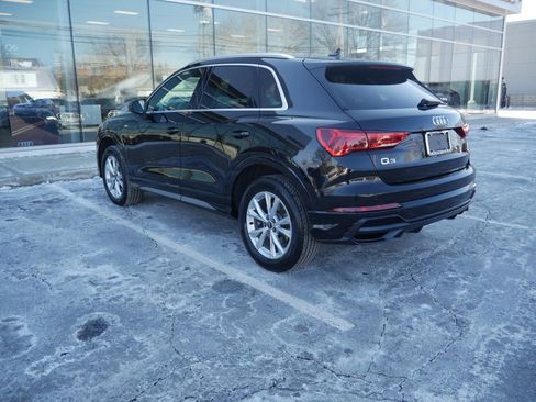Certified 2021 Audi Q3 2.0T Premium Plus image 3
