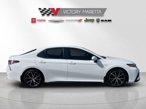 Certified 2023 Toyota Camry SE w/ Cold Weather Package AWD/4WD image 6