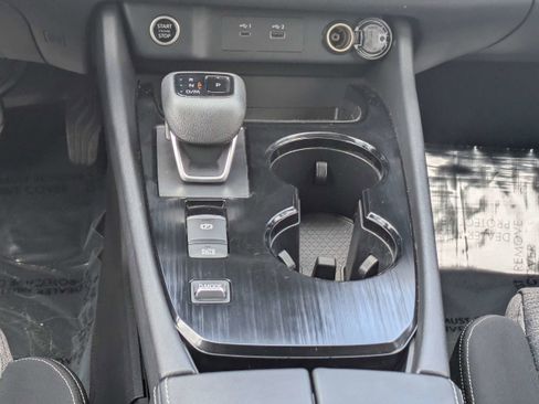 Used 2023 Nissan Rogue SV FWD image 19