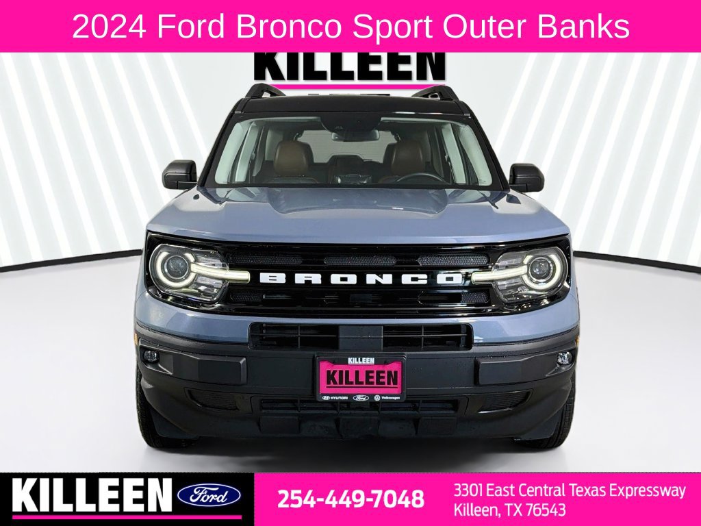 Used 2024 Ford Bronco Sport Outer Banks w/ Tech Package AWD/4WD image 2