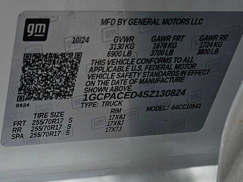 Used 2025 Chevrolet Silverado 1500 LT RWD image 33