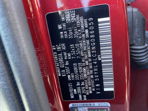 Used 2022 Kia Sorento S image 31