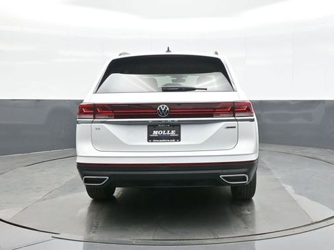 New 2026 Volkswagen Atlas SE image 6