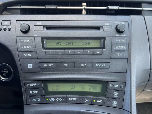 Used 2011 Toyota Prius Five image 16