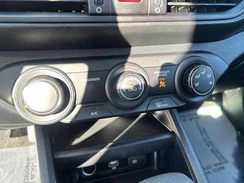 Certified 2024 Kia Forte LXS w/ LXS Technology Package image 17