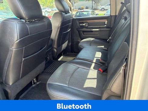 Used 2017 RAM 1500 Laramie w/ Convenience Group AWD/4WD image 10