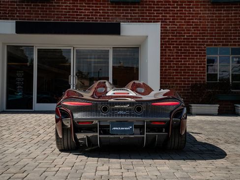 Used 2021 McLaren Elva RWD image 5