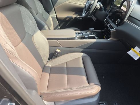 New 2026 Lexus RX 350 AWD w/ Convenience Package image 25