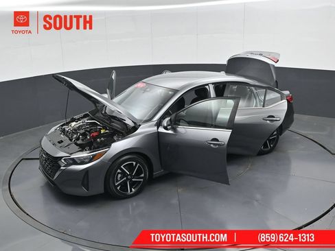 Used 2024 Nissan Sentra SV FWD image 50