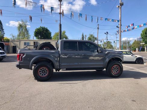 Used 2018 Ford F150 Raptor w/ Equipment Group 802A Luxury image 2