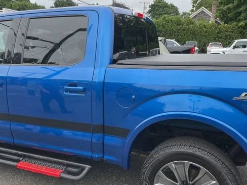 Used 2018 Ford F150 XLT w/ Equipment Group 302A Luxury AWD/4WD image 4