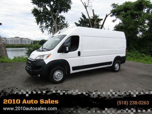 Used 2026 RAM ProMaster 2500 w/ Convenience Group FWD image 1