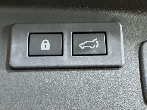 Used 2026 Subaru Outback Premium AWD/4WD image 28