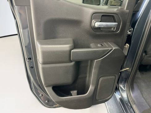 Used 2021 Chevrolet Silverado 1500 Custom w/ LPO, Dark Essentials Package AWD/4WD image 27