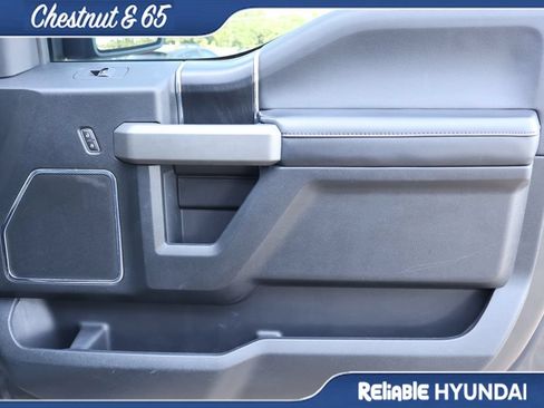Used 2018 Ford F150 Platinum w/ Equipment Group 701A Luxury AWD/4WD image 8