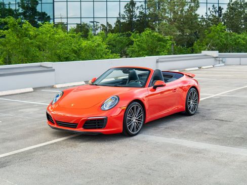 Used 2019 Porsche 911 Carrera S RWD image 27
