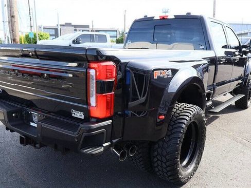 Used 2026 Ford F450 Platinum w/ FX4 Off-Road Package AWD/4WD image 5