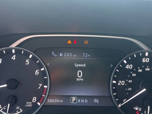 Used 2025 Nissan Frontier SV RWD image 16