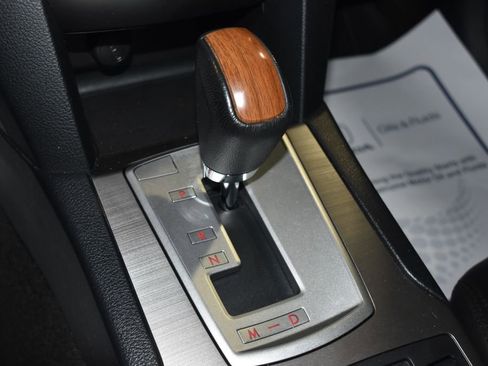 Used 2014 Subaru Outback 2.5i Limited w/ Moonroof Package image 14