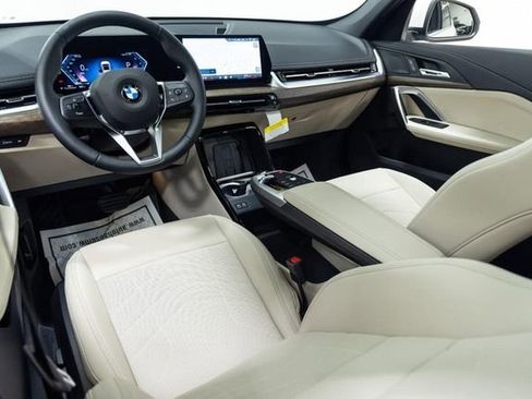 Certified 2025 BMW X1 xDrive28i AWD/4WD image 20