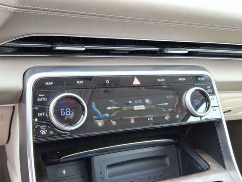 Used 2023 Genesis GV80 3.5T w/ Advanced Package image 17