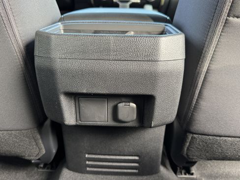 New 2026 Toyota Tacoma SR5 image 7