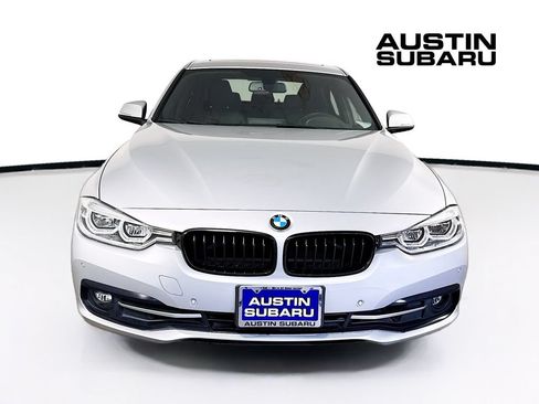 Used 2018 BMW 330i Sedan w/ Convenience Package RWD image 2