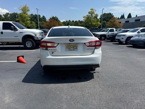 Used 2018 Subaru Impreza 2.0i Premium w/ Eyesight & BSD & Rcta AWD/4WD image 4