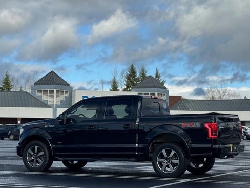 Used 2016 Ford F150 Lariat w/ Equipment Group 502A Luxury image 10