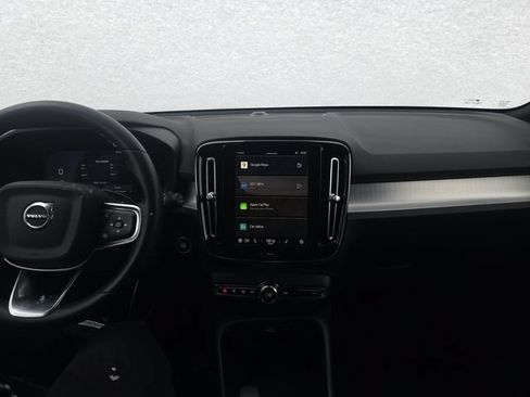 Used 2024 Volvo XC40 B5 Core AWD/4WD image 21