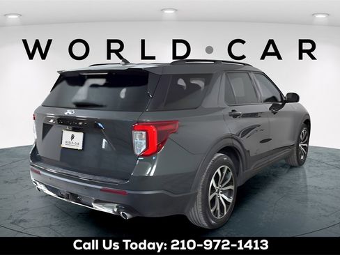 Used 2022 Ford Explorer ST-Line w/ Class IV Trailer Tow Package image 5