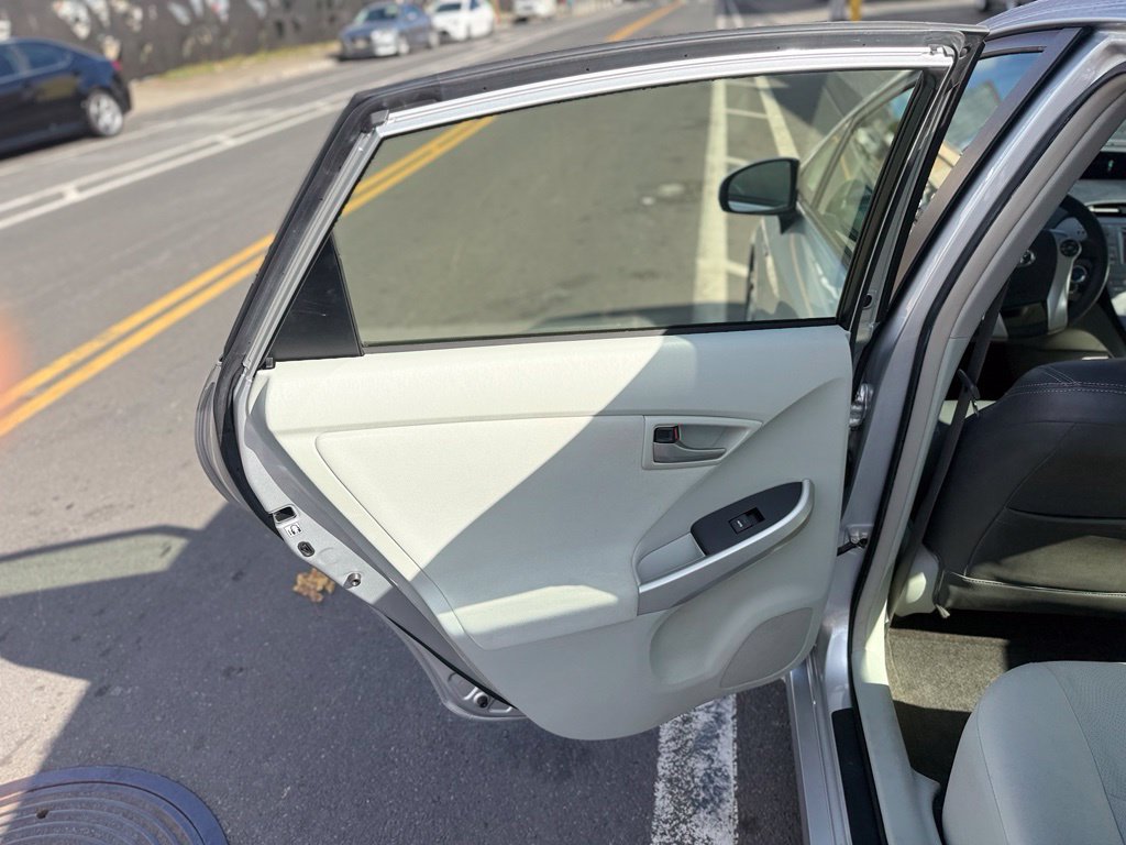 Used 2013 Toyota Prius Two FWD image 9