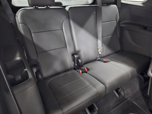 Used 2023 Chevrolet Traverse LT w/ LPO, Floor Liner Package AWD/4WD image 25