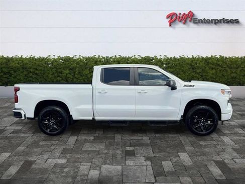 Used 2023 Chevrolet Silverado 1500 RST w/ Convenience Package II AWD/4WD image 8