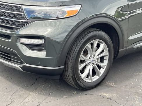 Certified 2024 Ford Explorer XLT w/ Equipment Group 202A AWD/4WD image 8