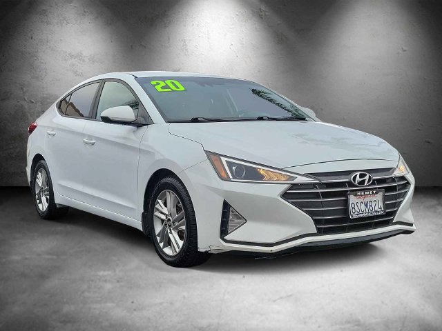 Used 2020 Hyundai Elantra SEL FWD image 2
