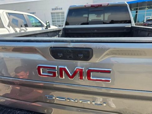 Used 2024 GMC Sierra 3500 Denali w/ Denali Reserve Package AWD/4WD image 5