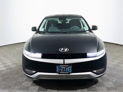 Used 2023 Hyundai Ioniq 5 SE image 3