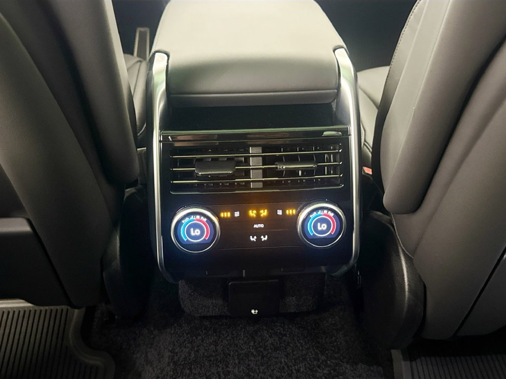 New 2026 Land Rover Range Rover SE AWD/4WD image 25