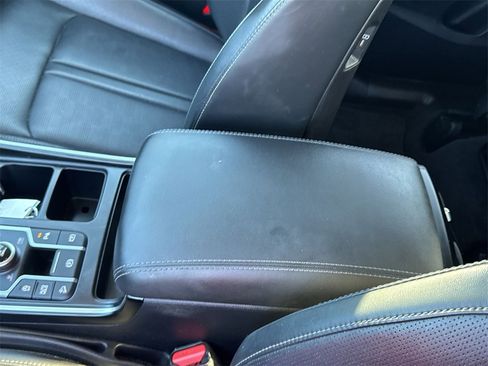 Used 2025 Kia Sorento EX image 27