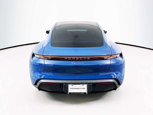 New 2025 Porsche Taycan image 10