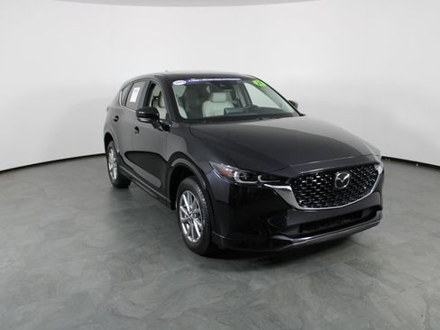 Used 2024 MAZDA CX-5 AWD 2.5 S w/ Preferred Package image 4