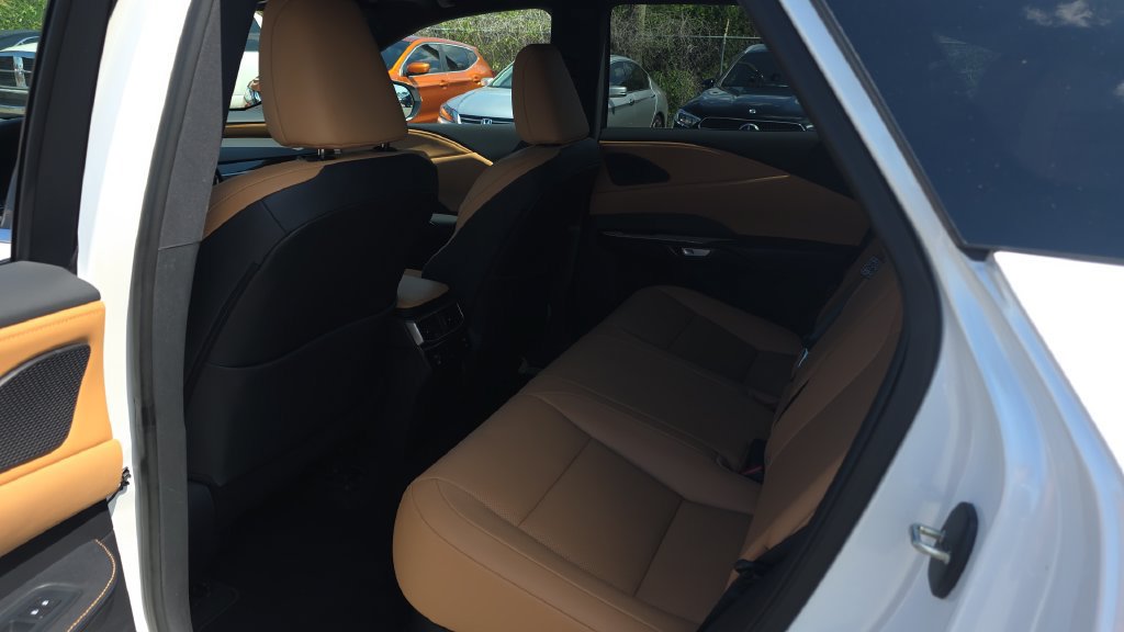 Used 2026 Lexus RX 350 FWD w/ Accessory Package (Z1) image 24