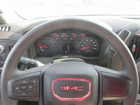 New 2026 GMC Sierra 1500 Pro w/ Graphite Edition image 18