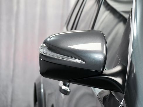 Used 2025 Mercedes-Benz GLS 450 GLS 450 image 85