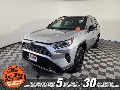 Used 2021 Toyota RAV4 XSE image 4