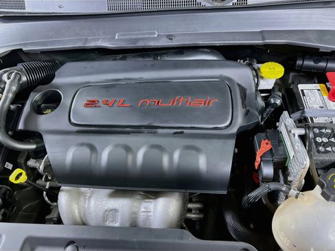 Used 2022 Jeep Compass Limited w/ Elite Group AWD/4WD image 31