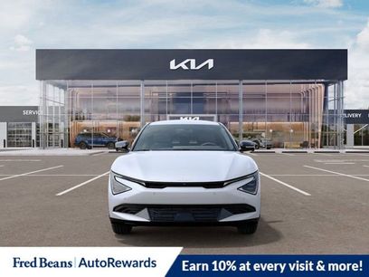 New 2025 Kia EV6 Wind