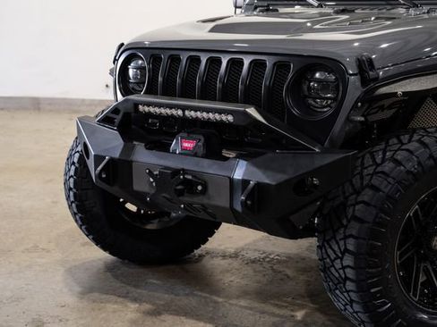 Used 2021 Jeep Wrangler Unlimited Sport image 24